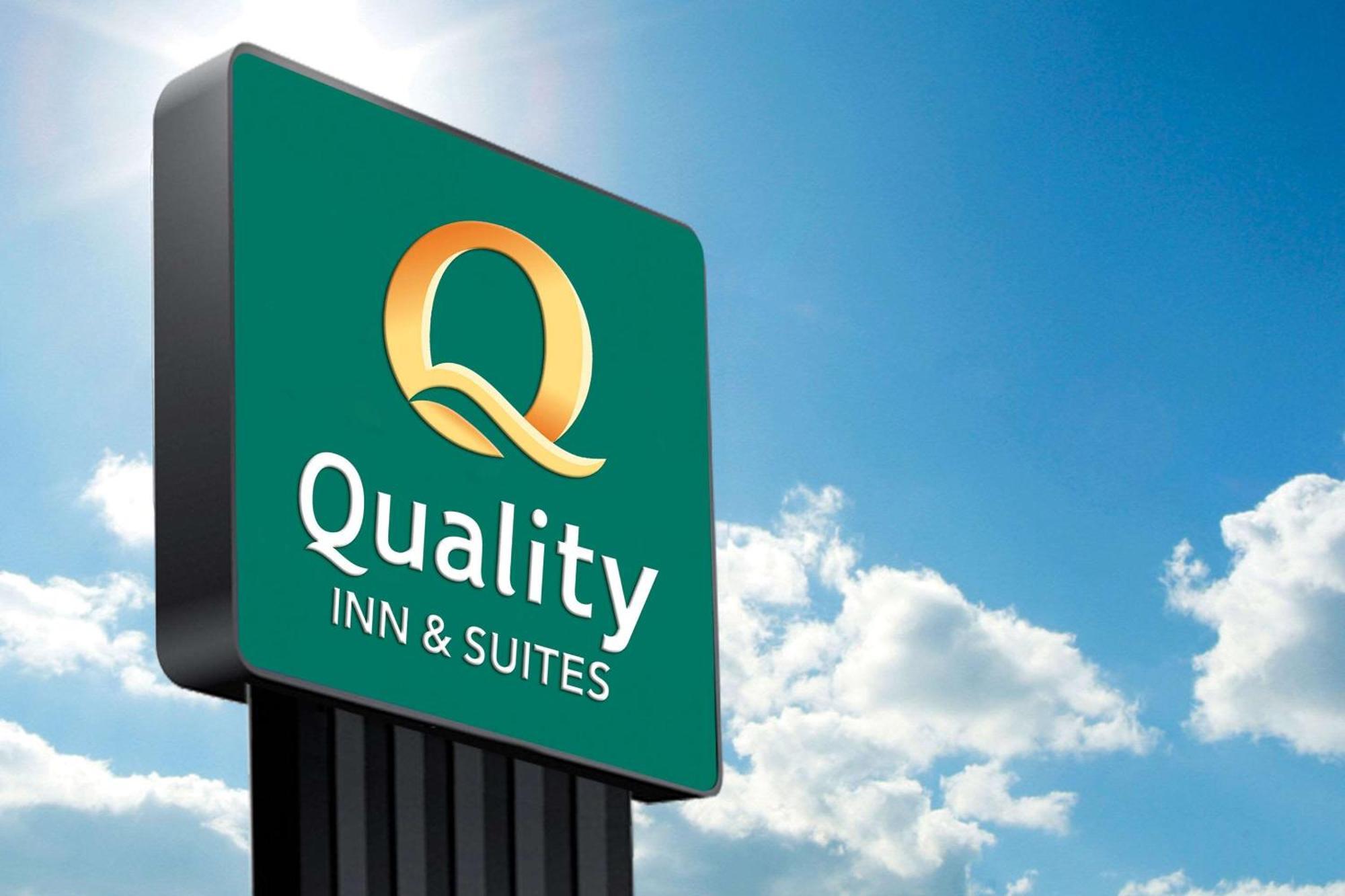 Quality Inn & Suites Decatur Priceville I-65 Exteriör bild